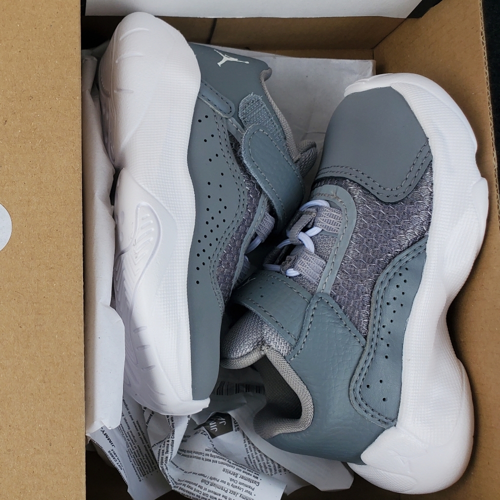Jordan 11 CMFT low (TD)